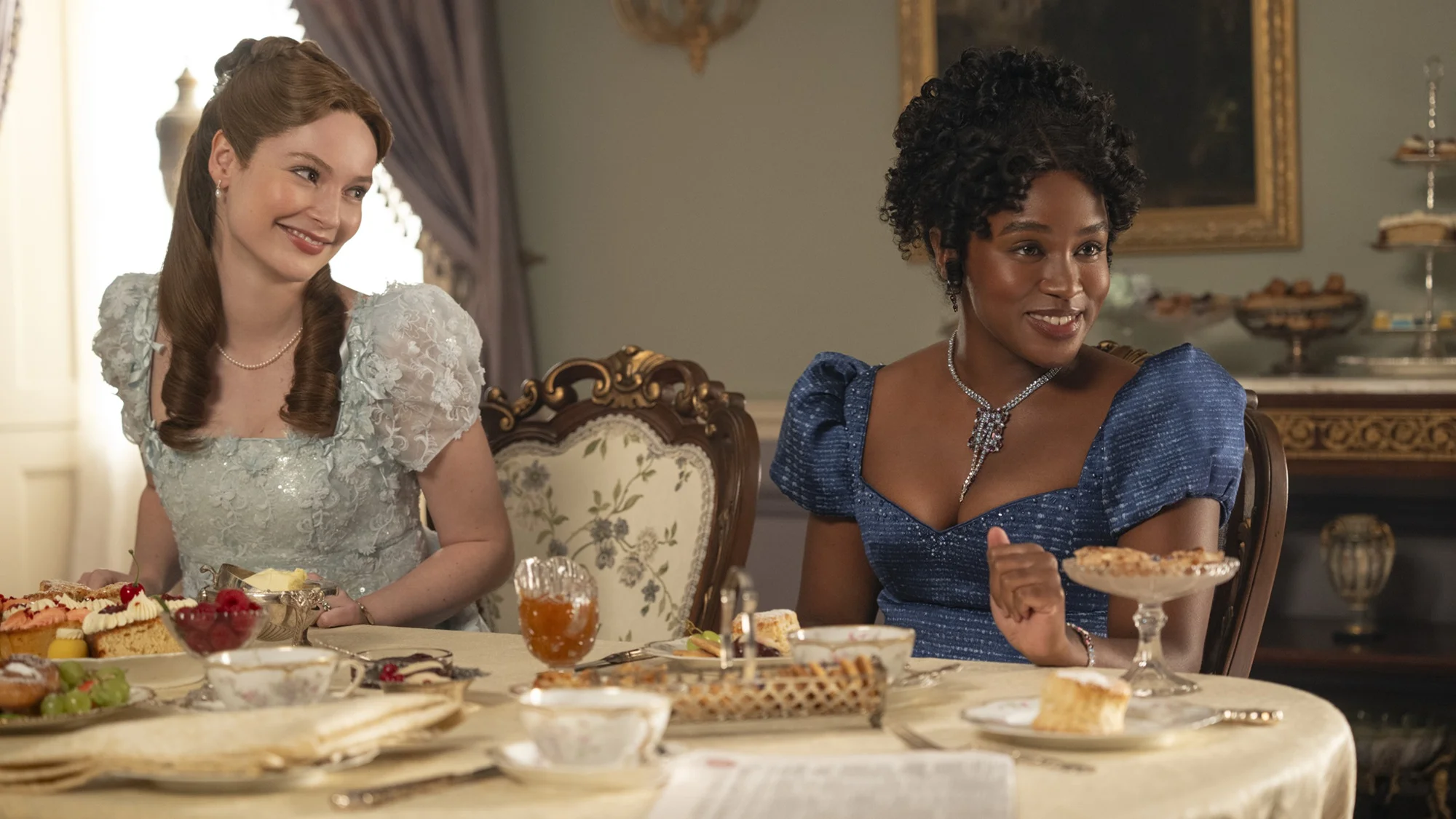 Hannah Dodd as Francesca Bridgerton, Masali Baduza as Michaela in episode 406 of Bridgerton